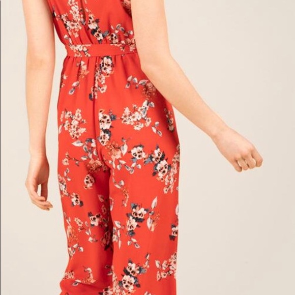 NWT Red-Floral Romper - Picture 2 of 8